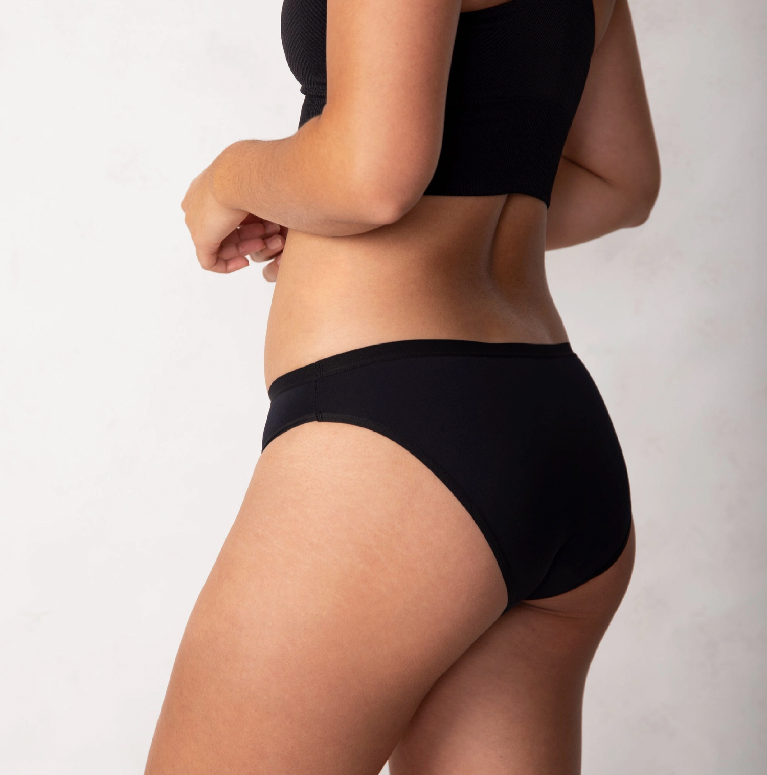 Saalt Mesh Bikini (Regular Absorbency)